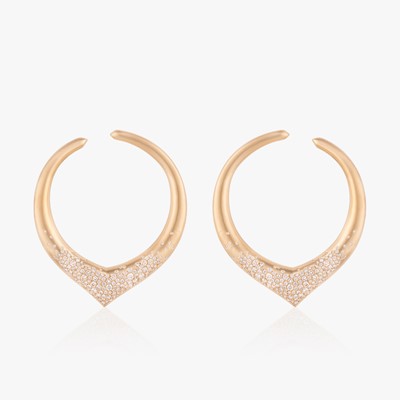 THE ARCH POWER LARGE HOOP EARRING